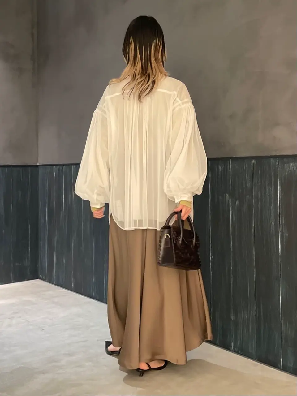 ORIGINATED IN GRACE CONTINENTAL 三浦　芙優 コーディネート画像