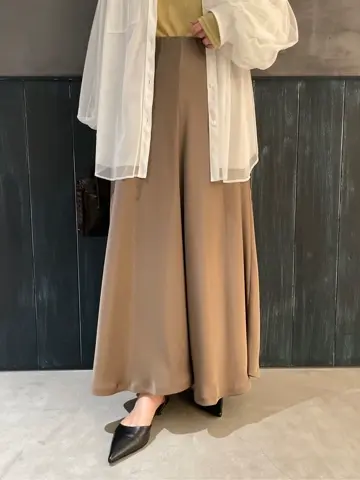 ORIGINATED IN GRACE CONTINENTAL 三浦　芙優 コーディネート画像