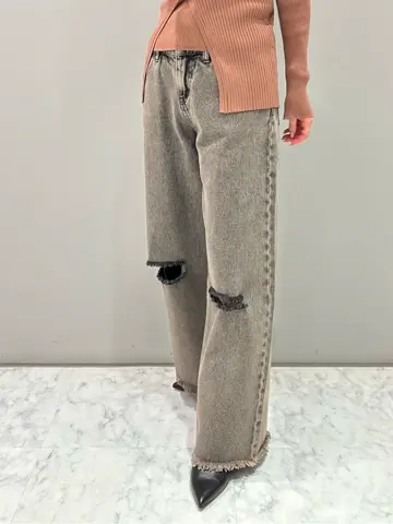 ORIGINATED IN GRACE CONTINENTAL 志田　悠 コーディネート画像