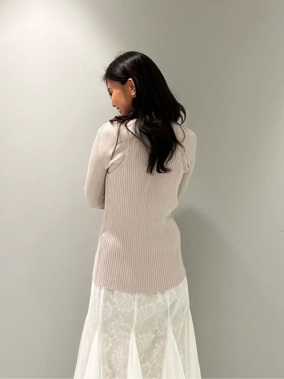 ORIGINATED IN GRACE CONTINENTAL 志田　悠 コーディネート画像