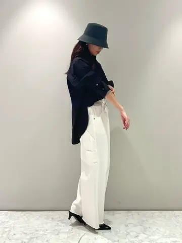 ORIGINATED IN GRACE CONTINENTAL 志田　悠 コーディネート画像