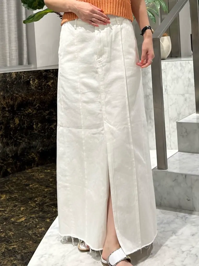 ORIGINATED IN GRACE CONTINENTAL 志田　悠 コーディネート画像