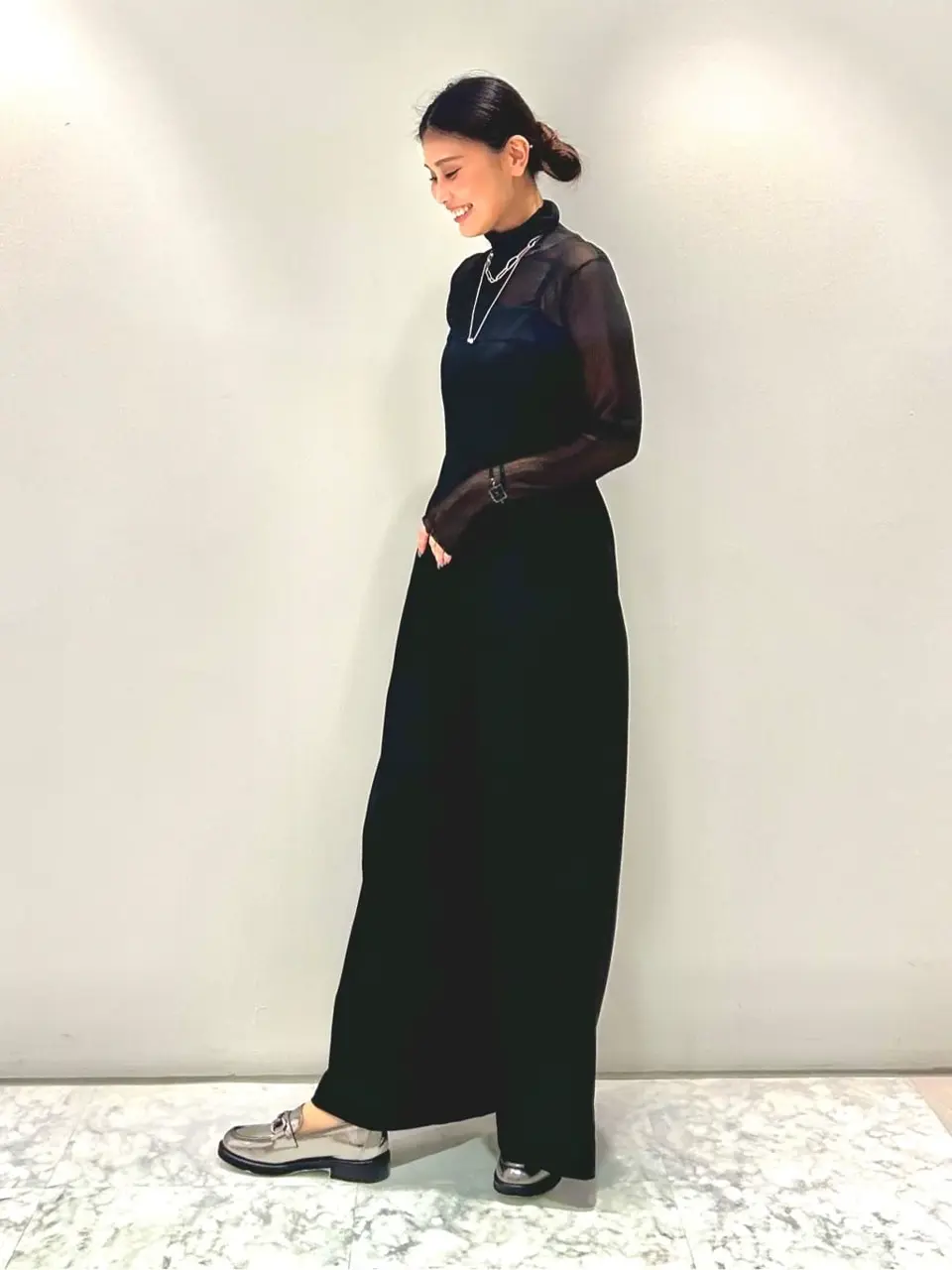 ORIGINATED IN GRACE CONTINENTAL 志田　悠 コーディネート画像