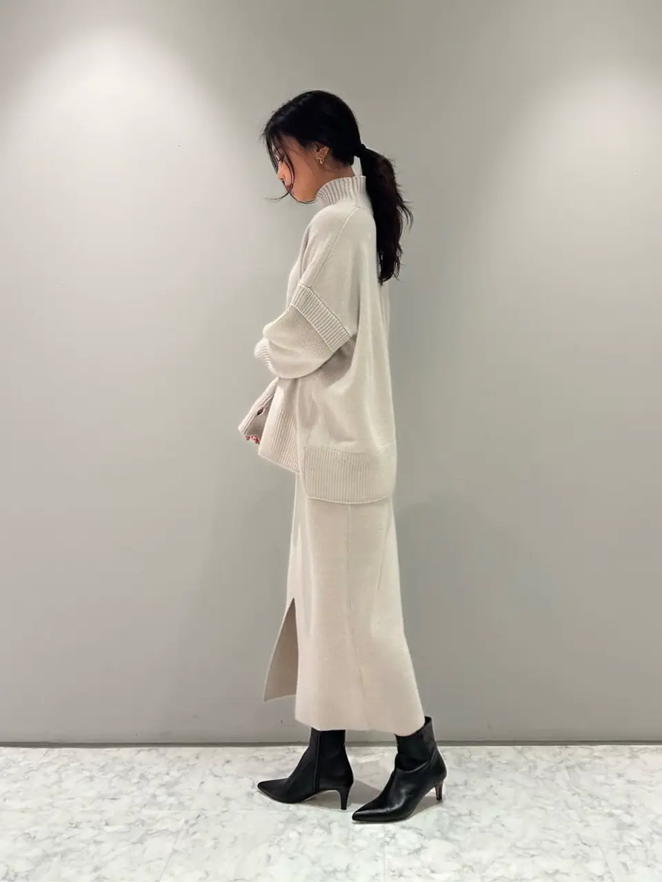 ORIGINATED IN GRACE CONTINENTAL 志田　悠 コーディネート画像