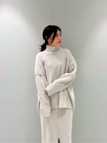 ORIGINATED IN GRACE CONTINENTAL 志田　悠 コーディネート画像