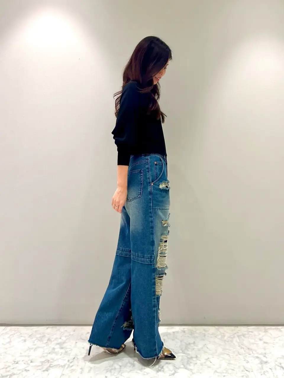 ORIGINATED IN GRACE CONTINENTAL 志田　悠 コーディネート画像