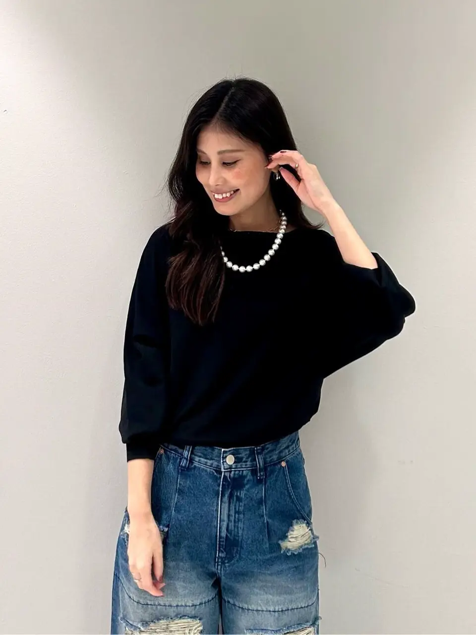 ORIGINATED IN GRACE CONTINENTAL 志田　悠 コーディネート画像