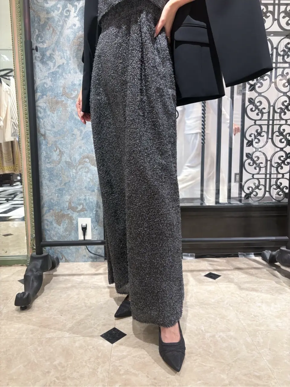 ORIGINATED IN GRACE CONTINENTAL yukimi yonee コーディネート画像