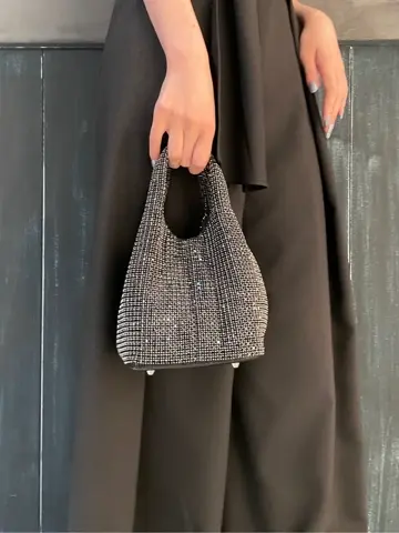 ORIGINATED IN GRACE CONTINENTAL 三浦　芙優 コーディネート画像