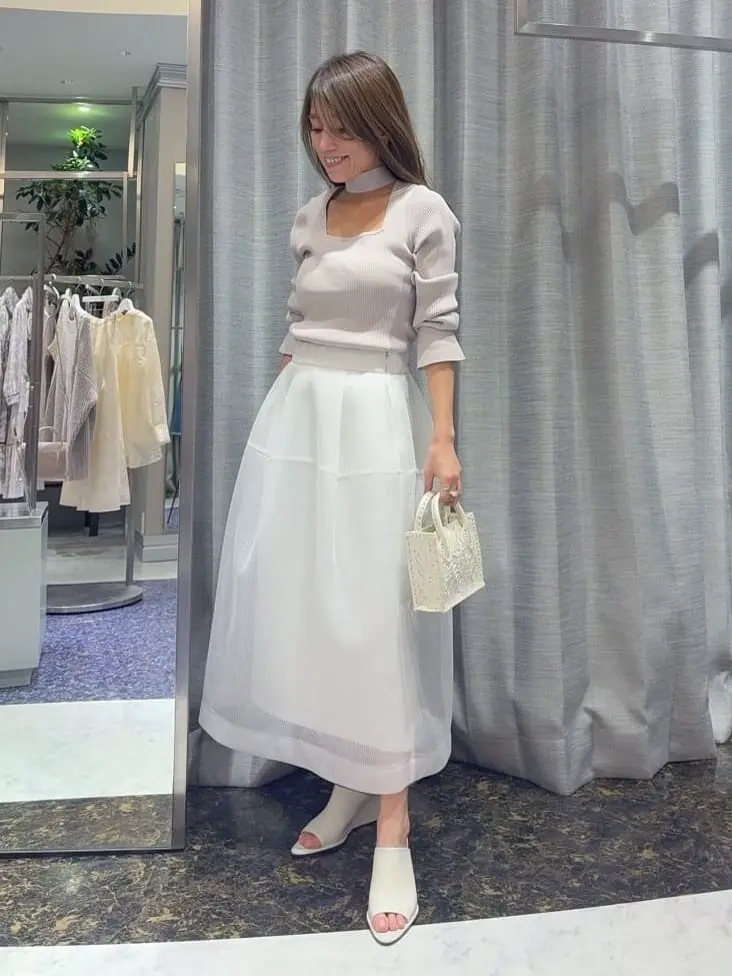 ORIGINATED IN GRACE CONTINENTAL yukimi yonee コーディネート画像