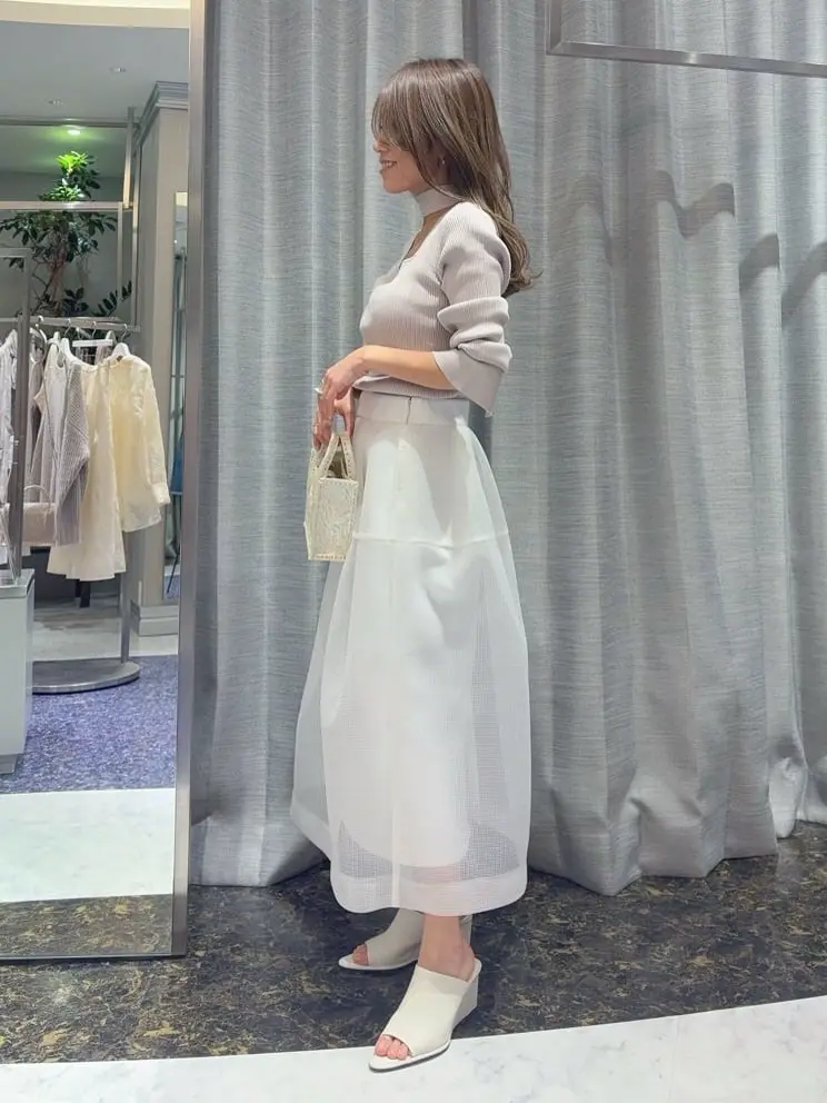 ORIGINATED IN GRACE CONTINENTAL yukimi yonee コーディネート画像