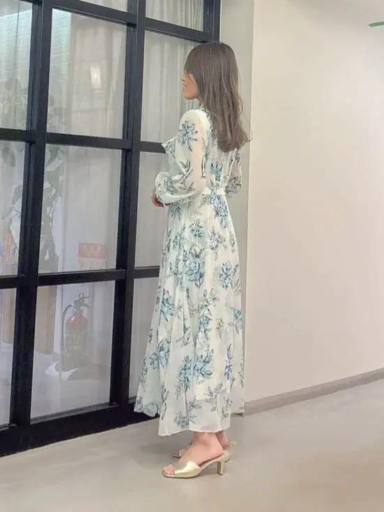 ORIGINATED IN GRACE CONTINENTAL yukimi yonee コーディネート画像