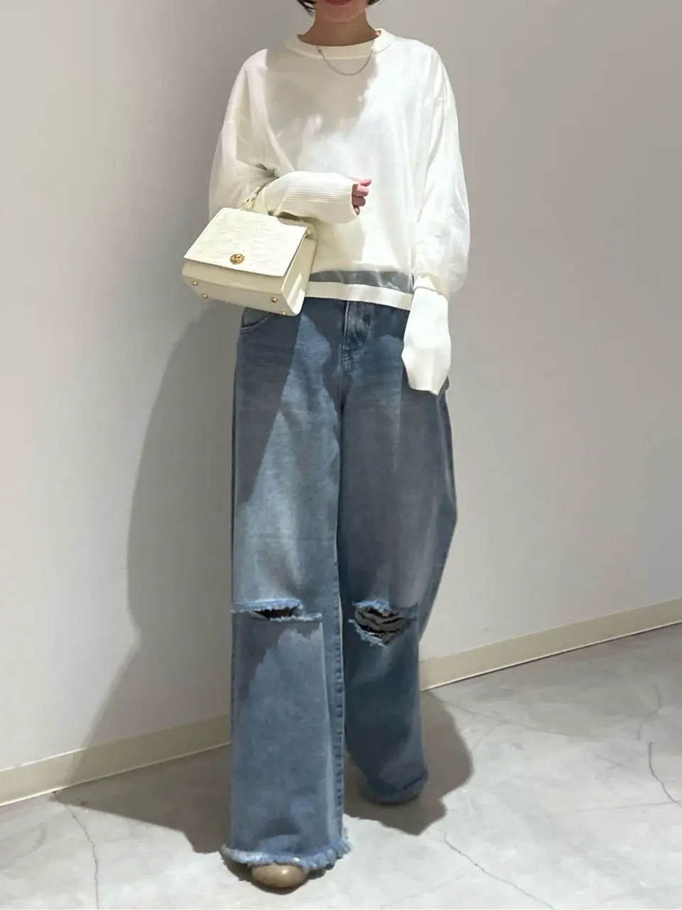 ORIGINATED IN GRACE CONTINENTAL 三浦　芙優 コーディネート画像