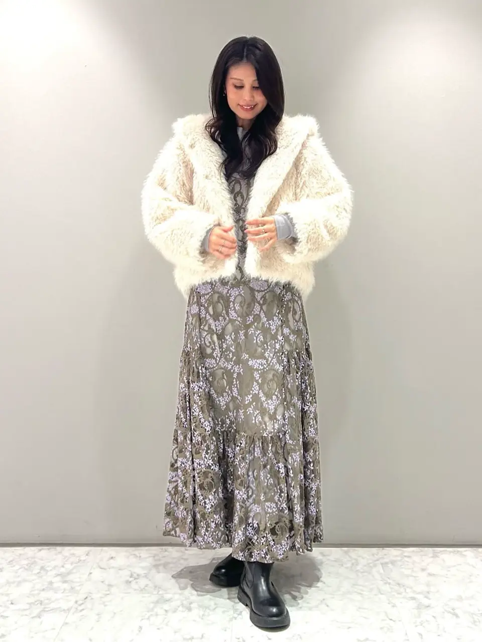 ORIGINATED IN GRACE CONTINENTAL 志田　悠 コーディネート画像