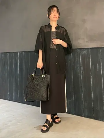 ORIGINATED IN GRACE CONTINENTAL 三浦　芙優 コーディネート画像