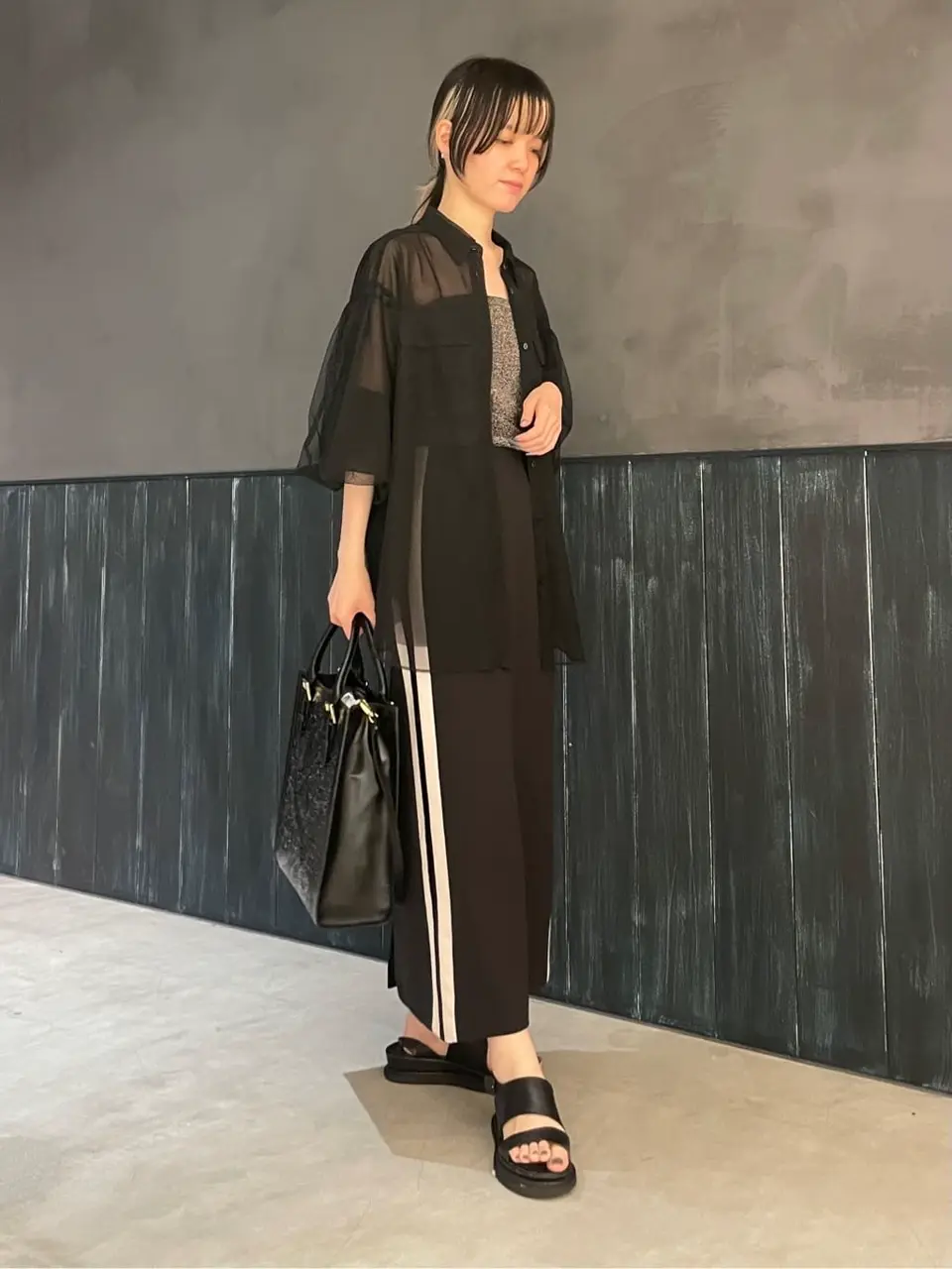 ORIGINATED IN GRACE CONTINENTAL 三浦　芙優 コーディネート画像