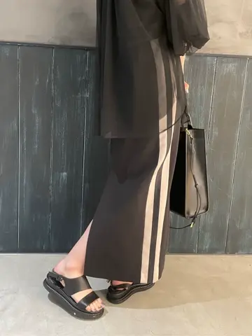 ORIGINATED IN GRACE CONTINENTAL 三浦　芙優 コーディネート画像