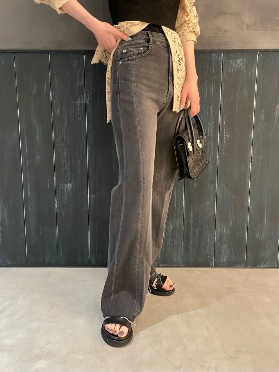 ORIGINATED IN GRACE CONTINENTAL 三浦　芙優 コーディネート画像