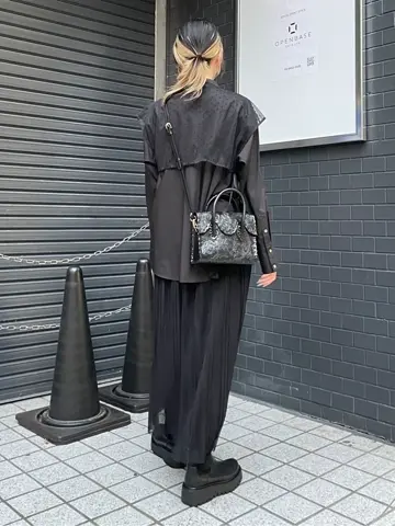 ORIGINATED IN GRACE CONTINENTAL 三浦　芙優 コーディネート画像