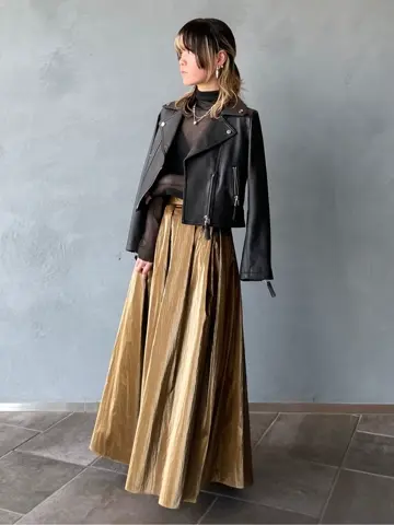 ORIGINATED IN GRACE CONTINENTAL 三浦　芙優 コーディネート画像