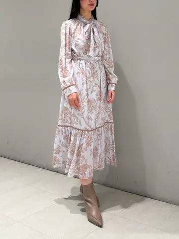 ORIGINATED IN GRACE CONTINENTAL 髙田　美衣 コーディネート画像