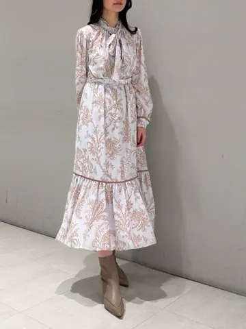 ORIGINATED IN GRACE CONTINENTAL 髙田　美衣 コーディネート画像