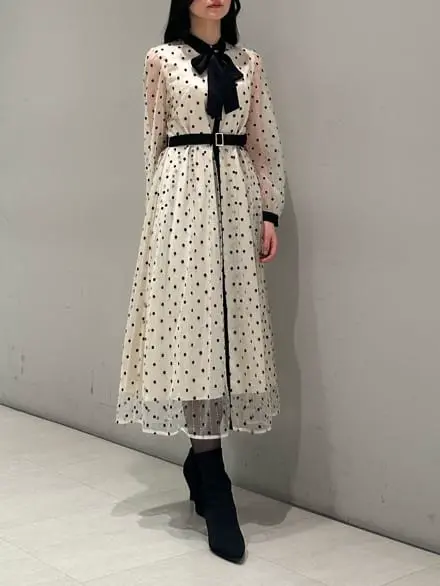 ORIGINATED IN GRACE CONTINENTAL 髙田　美衣 コーディネート画像