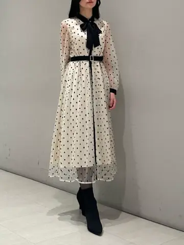 ORIGINATED IN GRACE CONTINENTAL 髙田　美衣 コーディネート画像