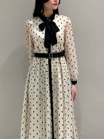 ORIGINATED IN GRACE CONTINENTAL 髙田　美衣 コーディネート画像