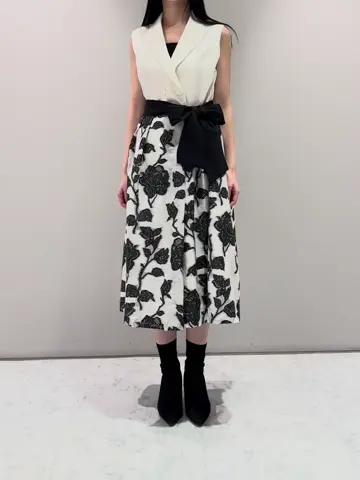 ORIGINATED IN GRACE CONTINENTAL 髙田　美衣 コーディネート画像