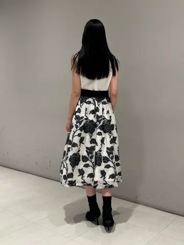 ORIGINATED IN GRACE CONTINENTAL 髙田　美衣 コーディネート画像