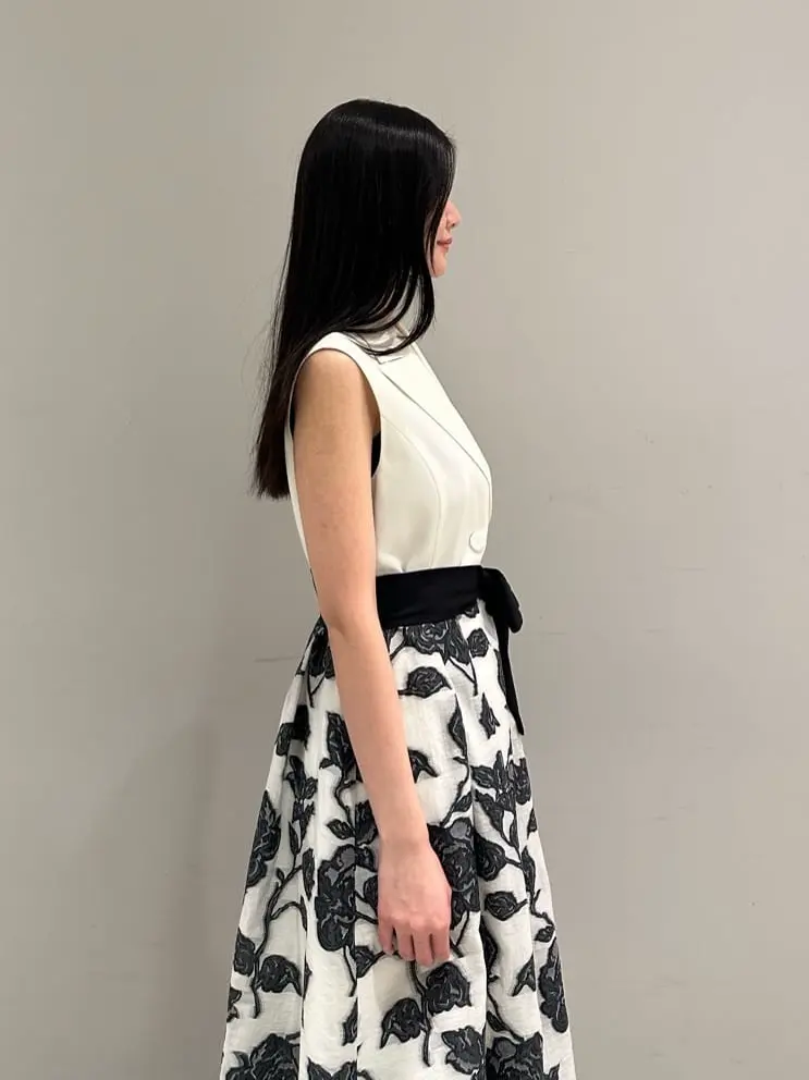 ORIGINATED IN GRACE CONTINENTAL 髙田　美衣 コーディネート画像