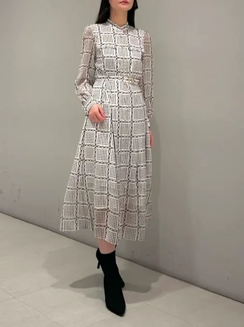 ORIGINATED IN GRACE CONTINENTAL 髙田　美衣 コーディネート画像