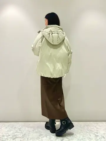 ORIGINATED IN GRACE CONTINENTAL 志田　悠 コーディネート画像