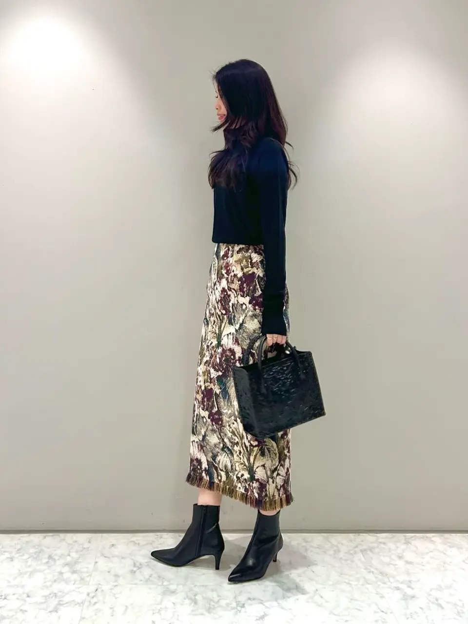 ORIGINATED IN GRACE CONTINENTAL 志田　悠 コーディネート画像