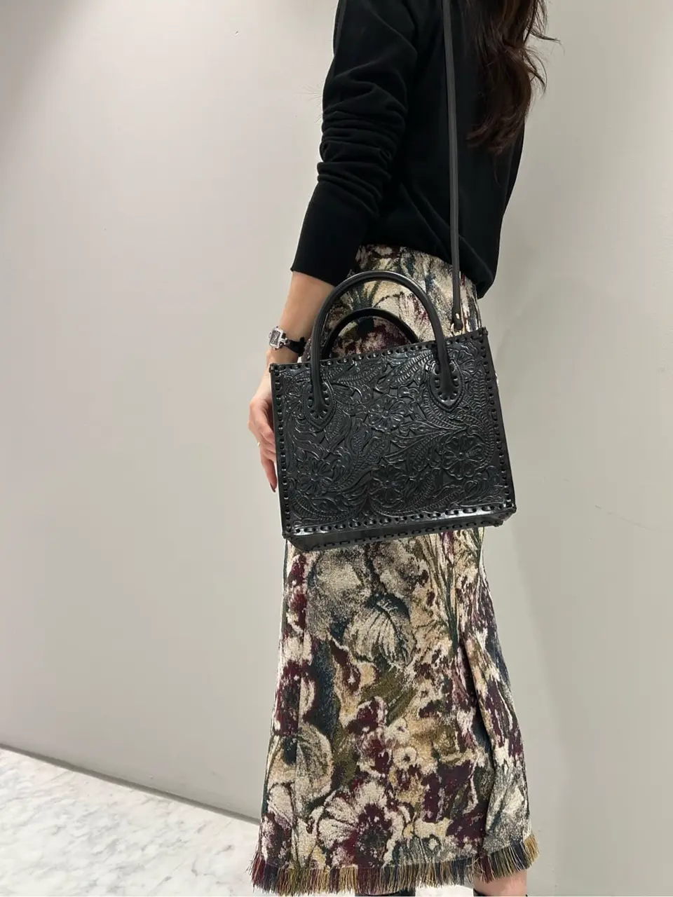 ORIGINATED IN GRACE CONTINENTAL 志田　悠 コーディネート画像