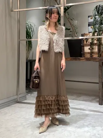 ORIGINATED IN GRACE CONTINENTAL 三浦　芙優 コーディネート画像