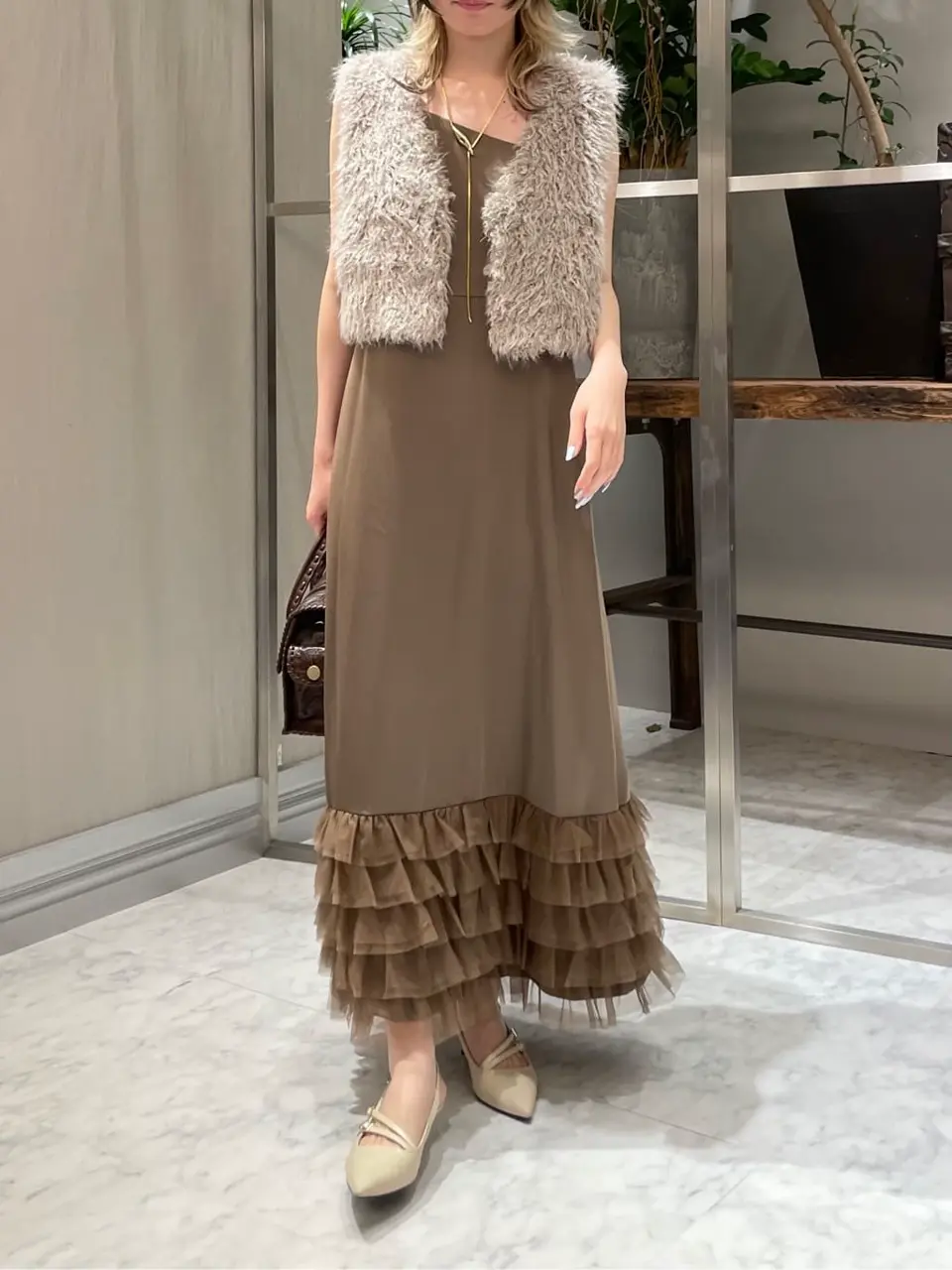 ORIGINATED IN GRACE CONTINENTAL 三浦　芙優 コーディネート画像