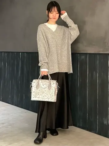 ORIGINATED IN GRACE CONTINENTAL 三浦　芙優 コーディネート画像