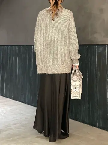 ORIGINATED IN GRACE CONTINENTAL 三浦　芙優 コーディネート画像