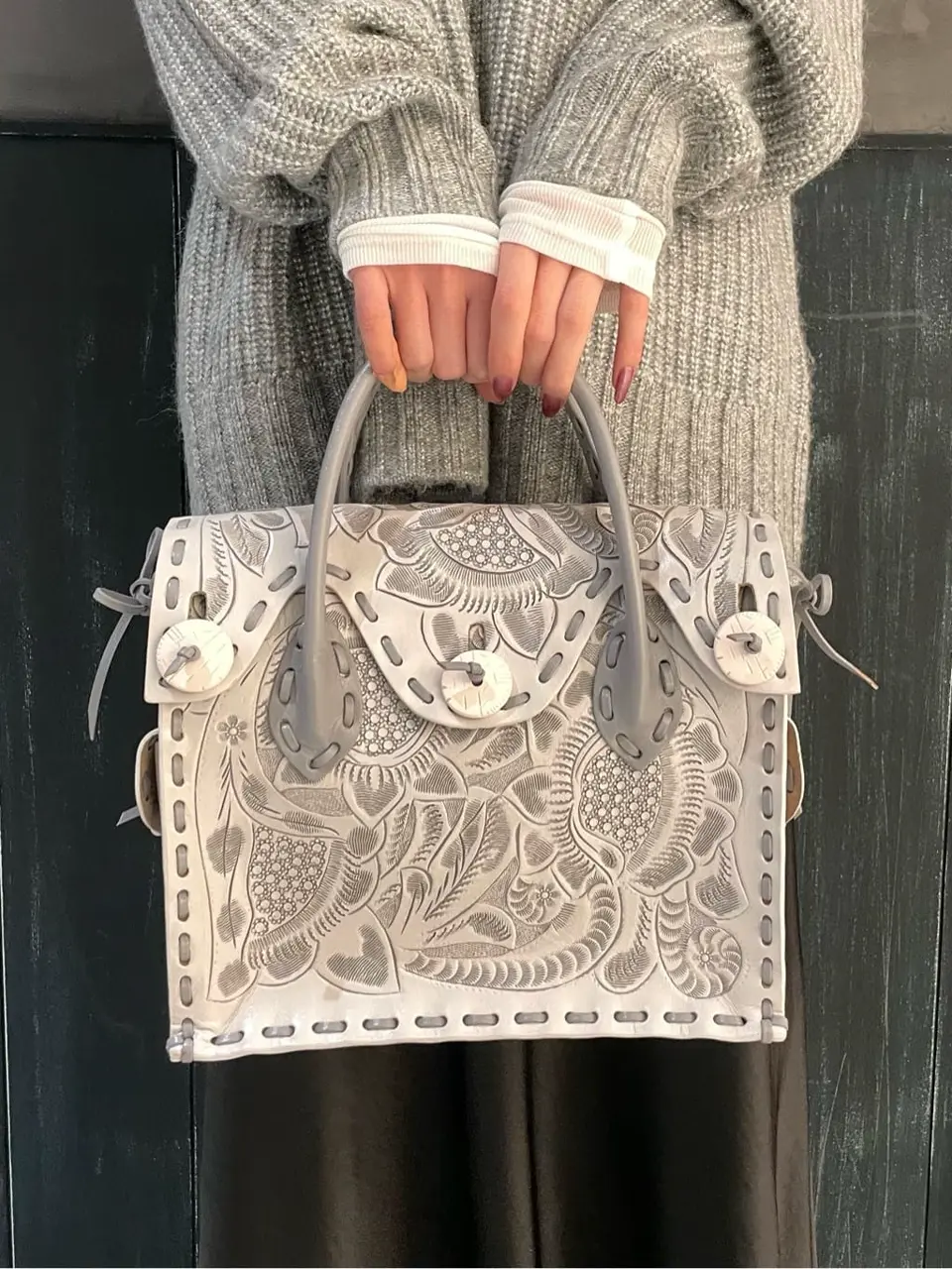 ORIGINATED IN GRACE CONTINENTAL 三浦　芙優 コーディネート画像