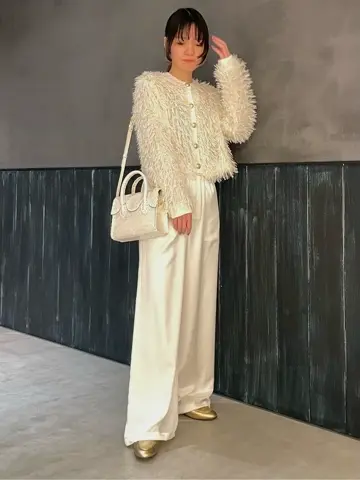 ORIGINATED IN GRACE CONTINENTAL 三浦　芙優 コーディネート画像