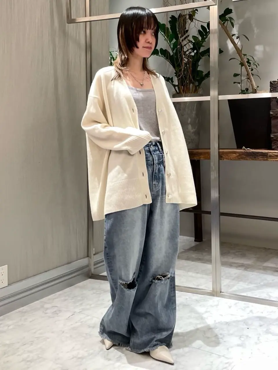 ORIGINATED IN GRACE CONTINENTAL 三浦　芙優 コーディネート画像