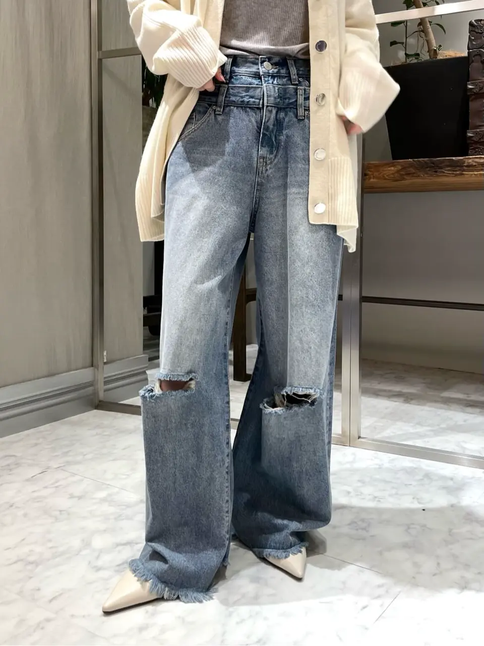 ORIGINATED IN GRACE CONTINENTAL 三浦　芙優 コーディネート画像