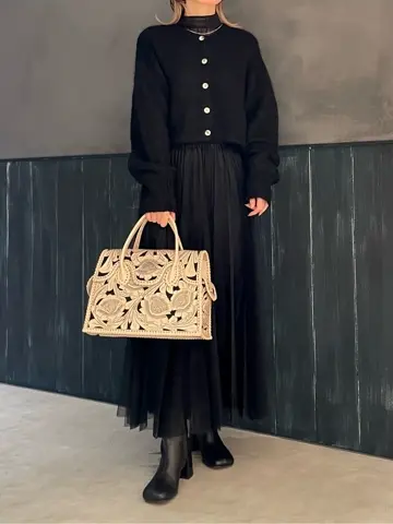 ORIGINATED IN GRACE CONTINENTAL 三浦　芙優 コーディネート画像