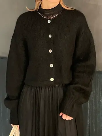 ORIGINATED IN GRACE CONTINENTAL 三浦　芙優 コーディネート画像