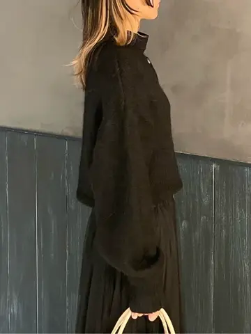 ORIGINATED IN GRACE CONTINENTAL 三浦　芙優 コーディネート画像