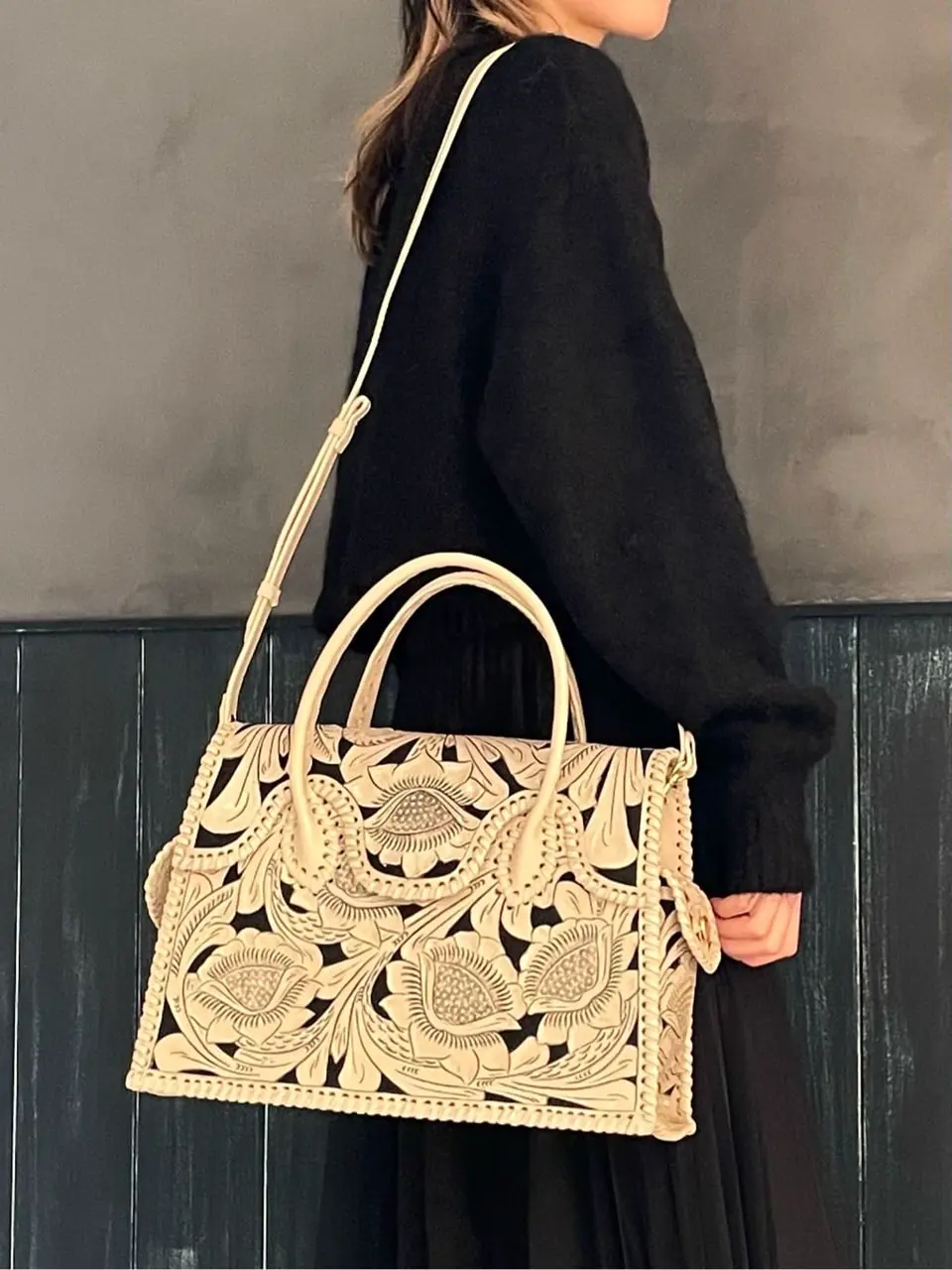 ORIGINATED IN GRACE CONTINENTAL 三浦　芙優 コーディネート画像