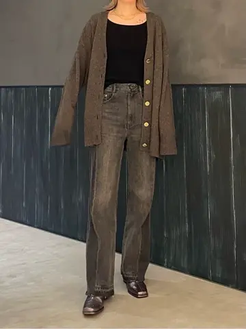 ORIGINATED IN GRACE CONTINENTAL 三浦　芙優 コーディネート画像