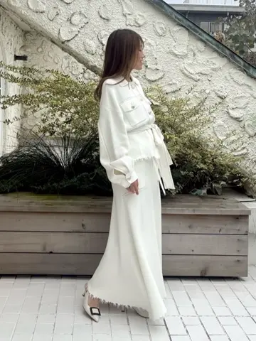 ORIGINATED IN GRACE CONTINENTAL yukimi yonee コーディネート画像